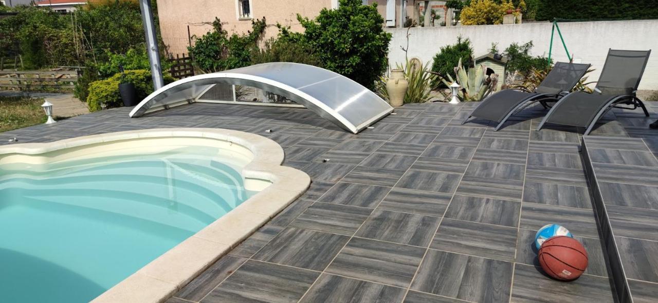 La Maisonnette Du Jardin Нарбон Екстериор снимка
